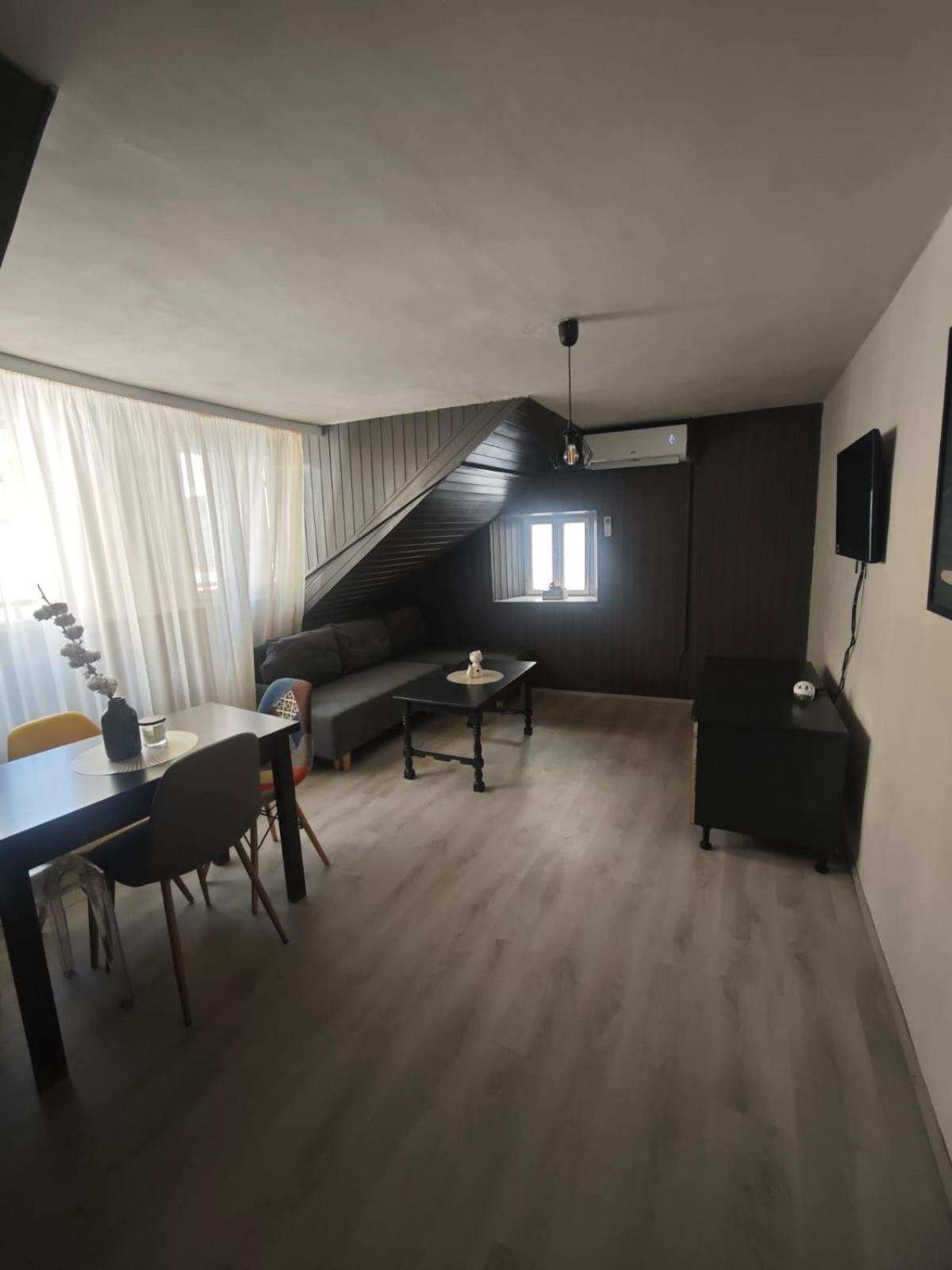 Largo Apartment In The Heart Of Diocletian Palace Split Exterior photo